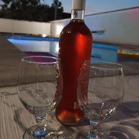 Daris Villa